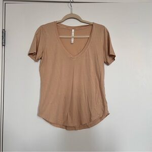 Babaton Tan V-Neck Short Sleeve Top